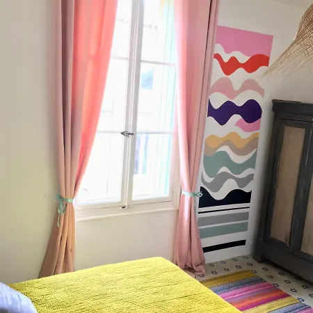 La Casa Deva - Maison D Artistes 3* Montredon-des-Corbieres