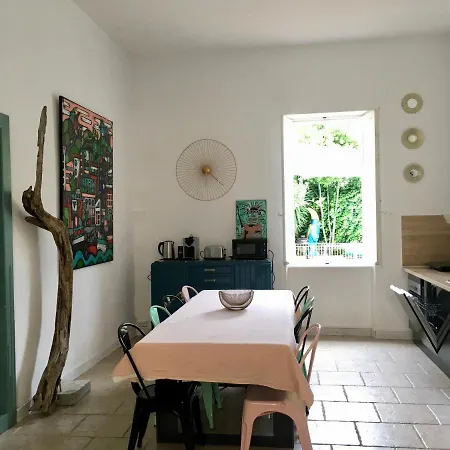 La Casa Deva - Maison D Artistes Couette-café Montredon-des-Corbieres