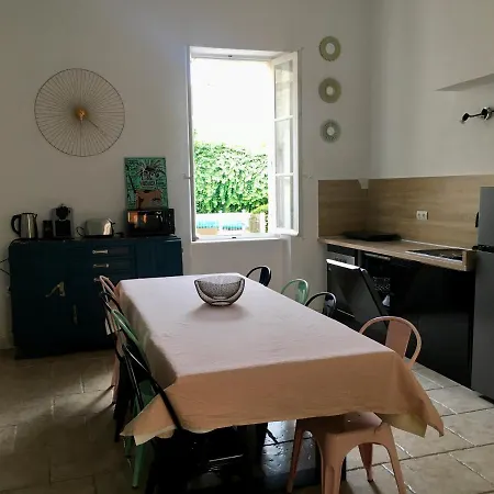 La Casa Deva - Maison D Artistes Couette-café