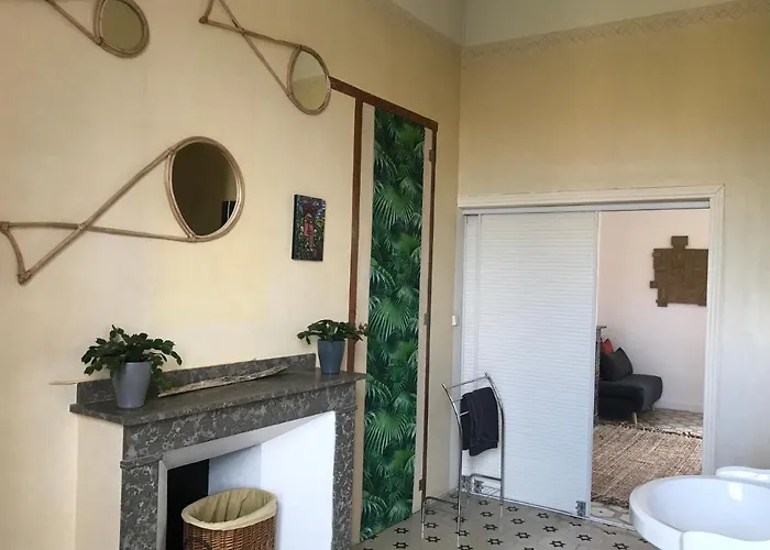La Casa Deva - Maison D Artistes Bed & Breakfast 3*